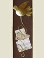 Σελιδοδείκτης σφυρίλατος με μεταλλικό χρυσό περιστέρι από μπρούτζο σε όμορφο κουτί